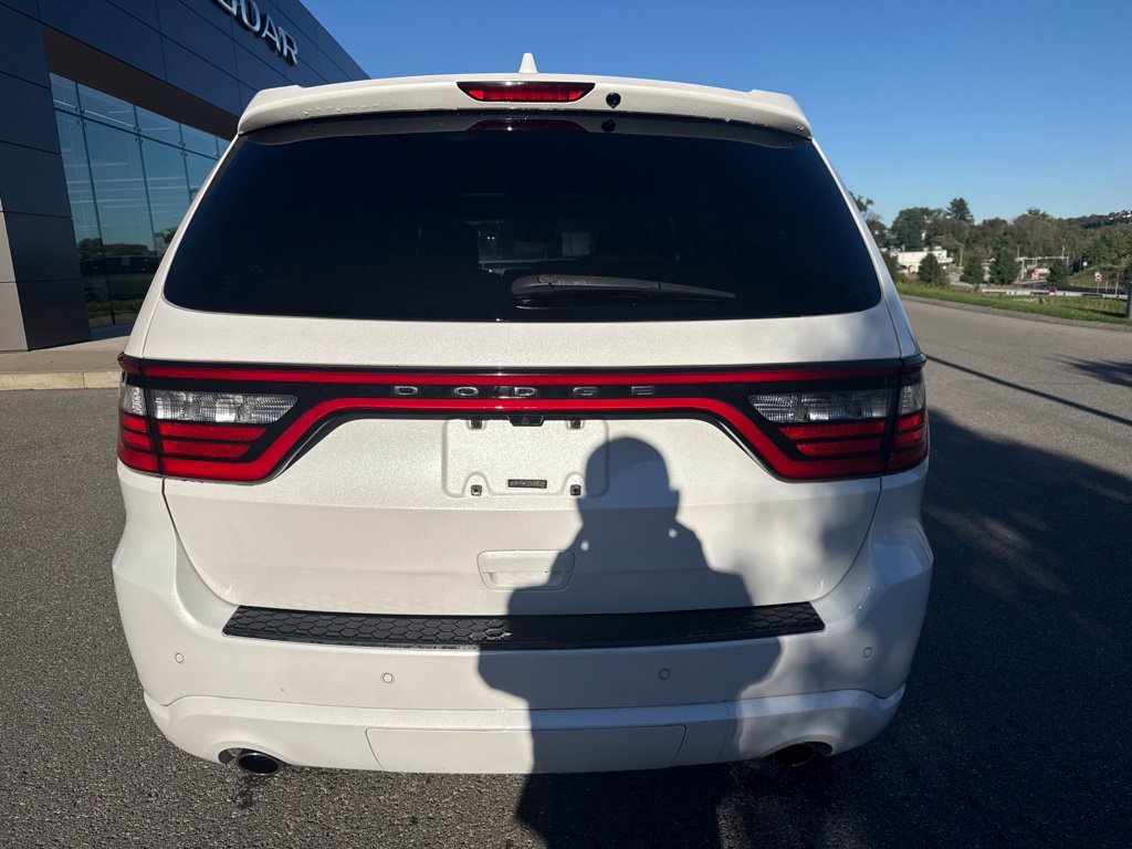 Used 2019 Ivory Pearl Dodge R/T image 6