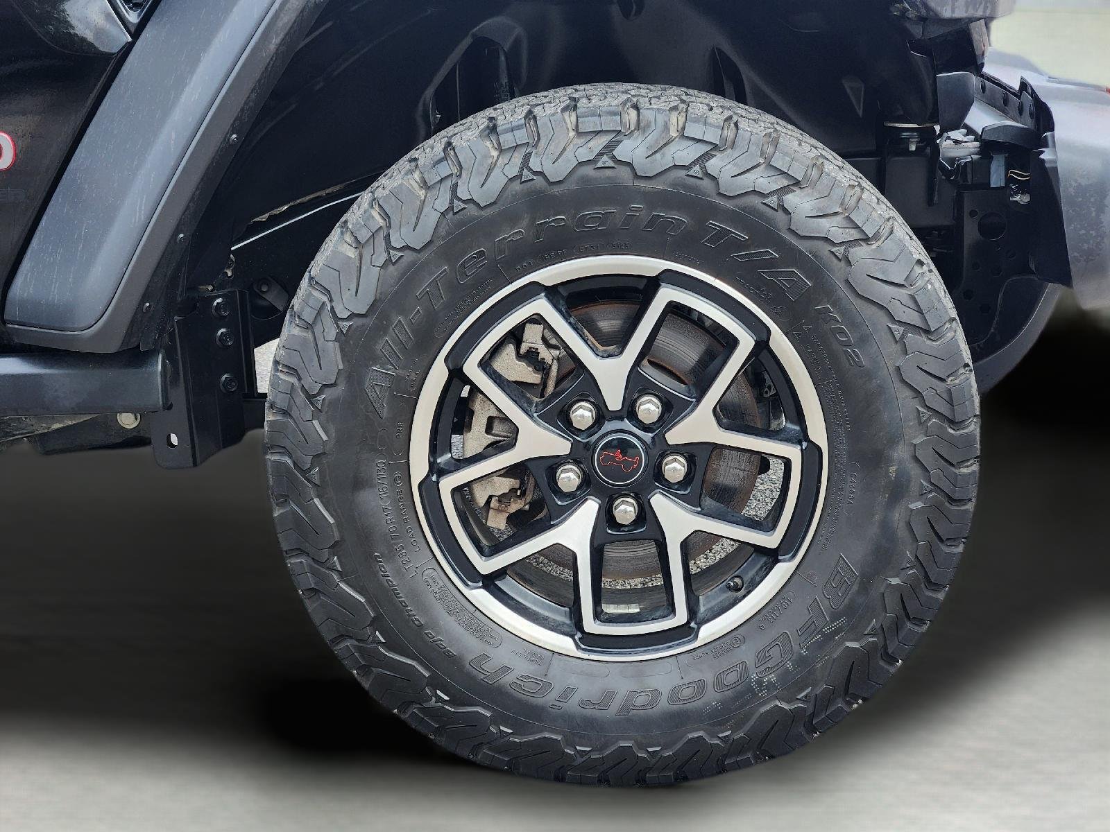 Used 2024 Black Clearcoat Jeep Rubicon image 10