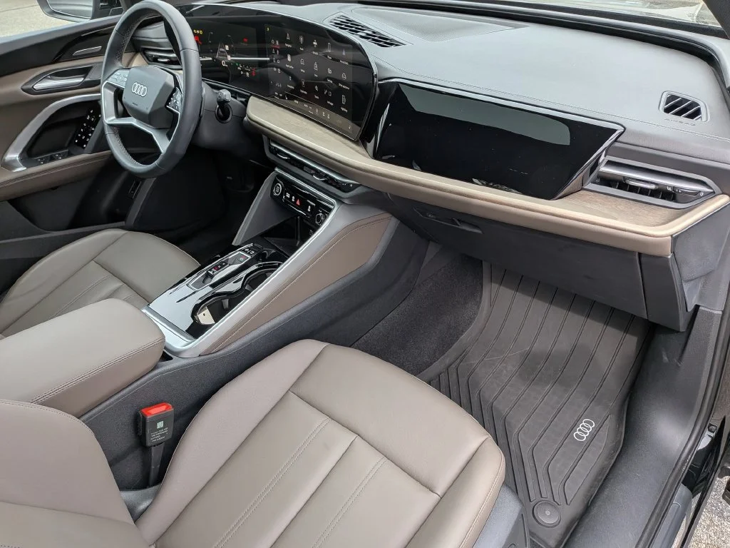 Used 2025 Black Audi 2.0T Premium Plus image 36