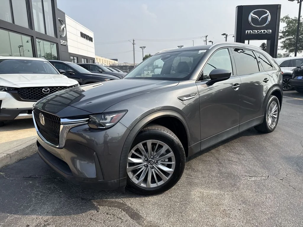 Used 2024 Gray Mazda Preferred image 7