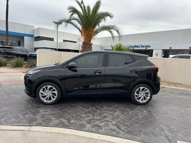 New 2027 Black Chevrolet LT image 3
