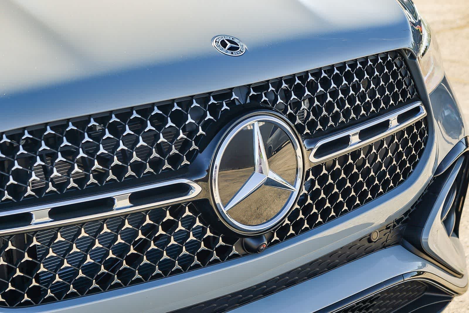 New 2026 MANUFAKTUR Alpine Grey Mercedes-Benz GLE 450 image 9
