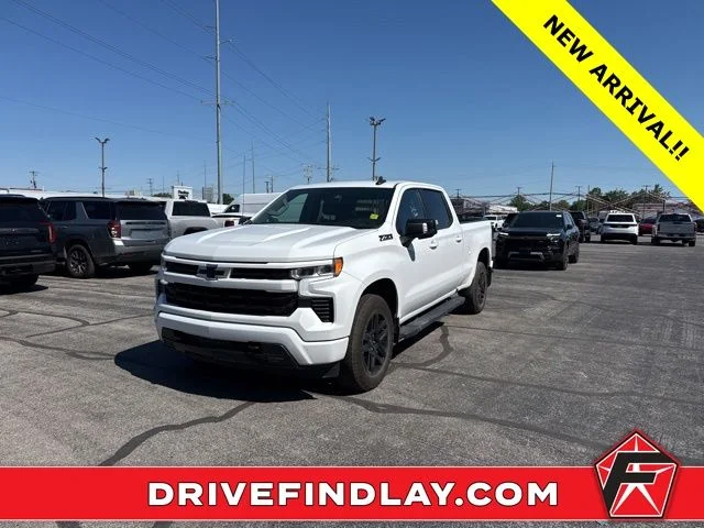 2023 Chevrolet Silverado 1500 RST 4WD Crew Cab Short Box's photo