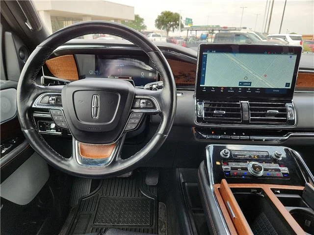 Used 2023 Silver Radiance Lincoln Black Label 4x4 image 10