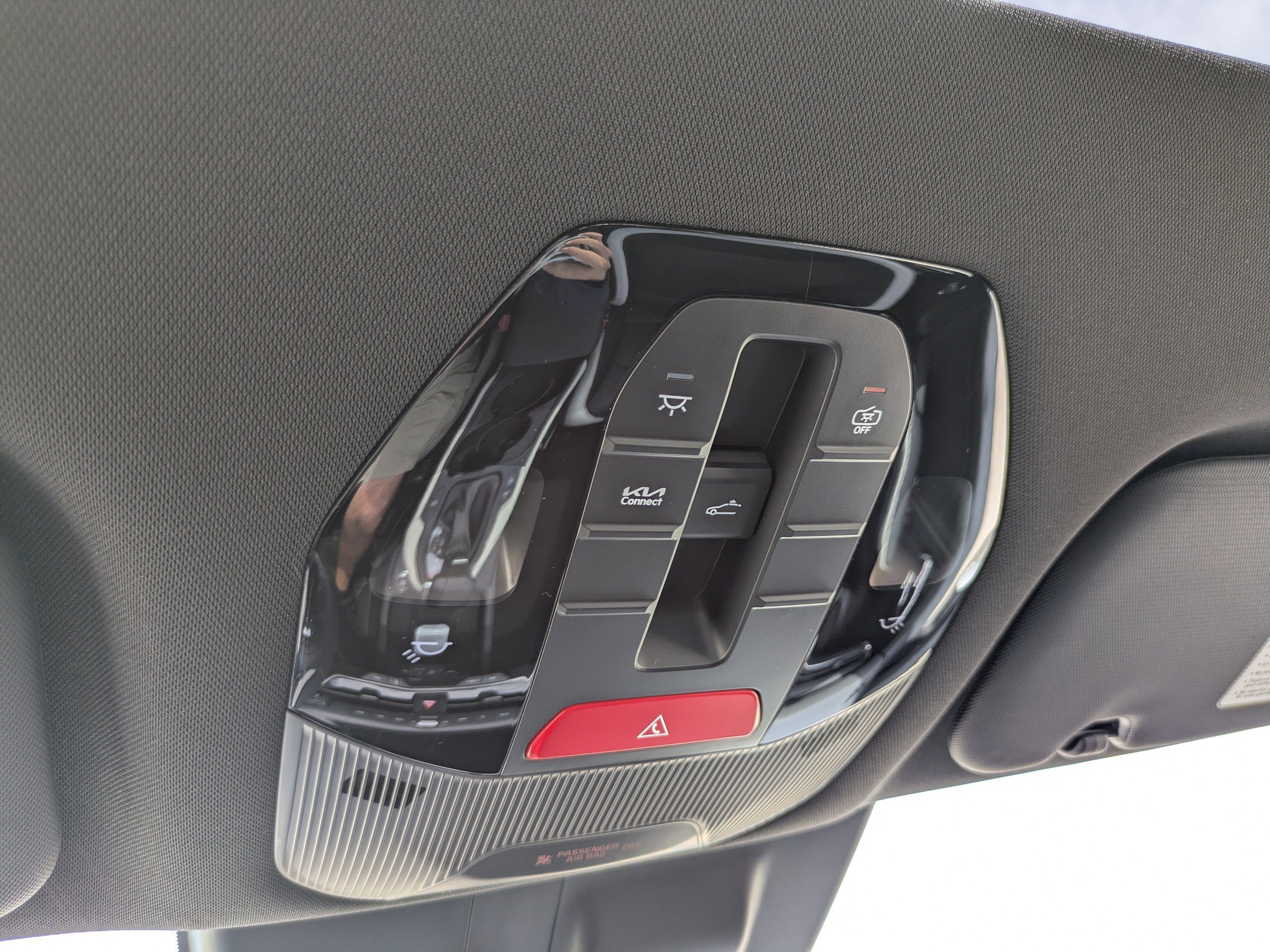 New 2026 Snow White Pearl Kia GT-Line Turbo image 24
