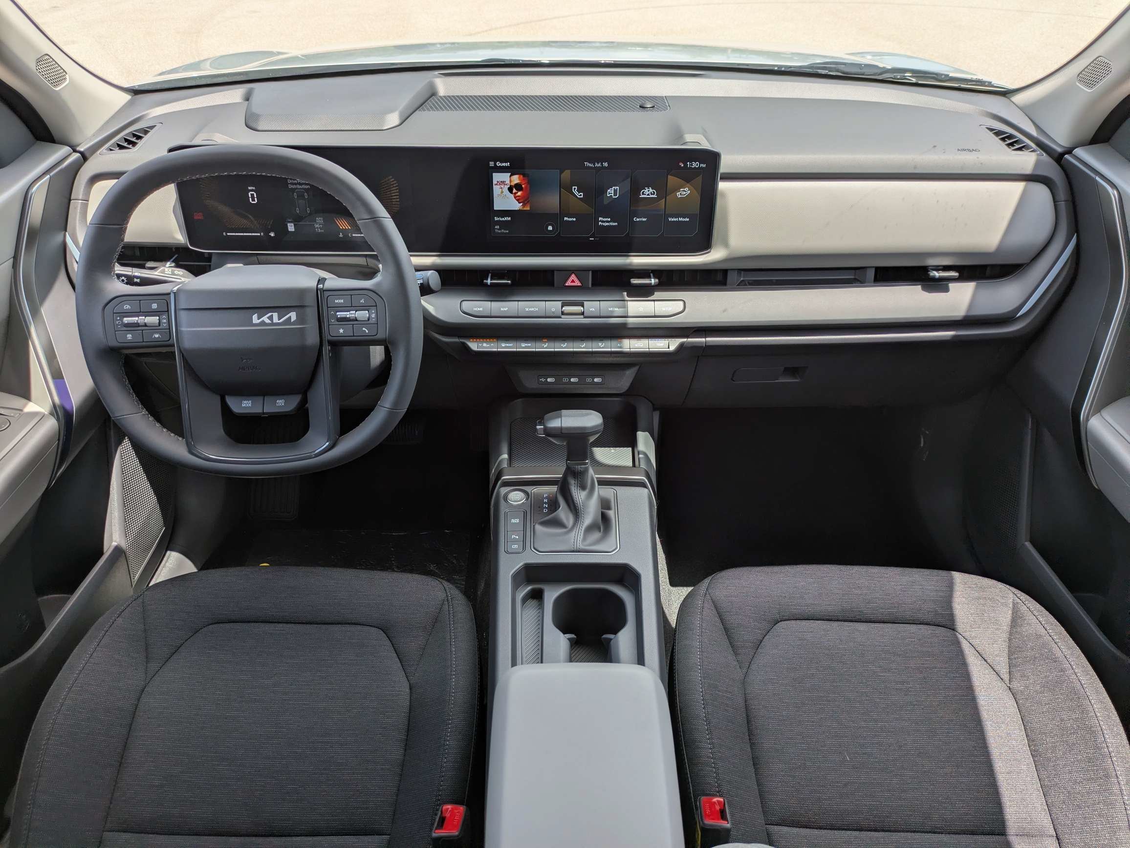 New 2027 Ivory Silver Kia LX image 16