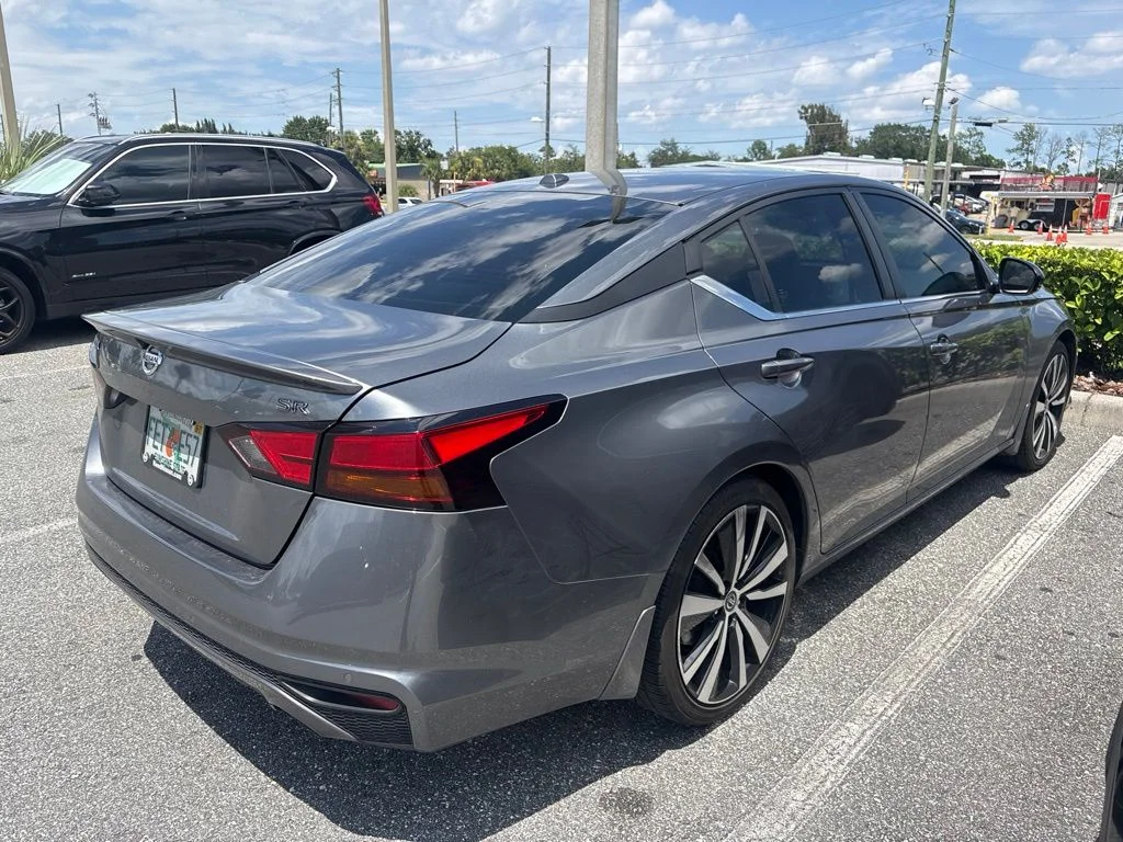 Pre-Owned 2020 Nissan Altima 2.5 SR 4D Sedan in Orlando #ZT232534