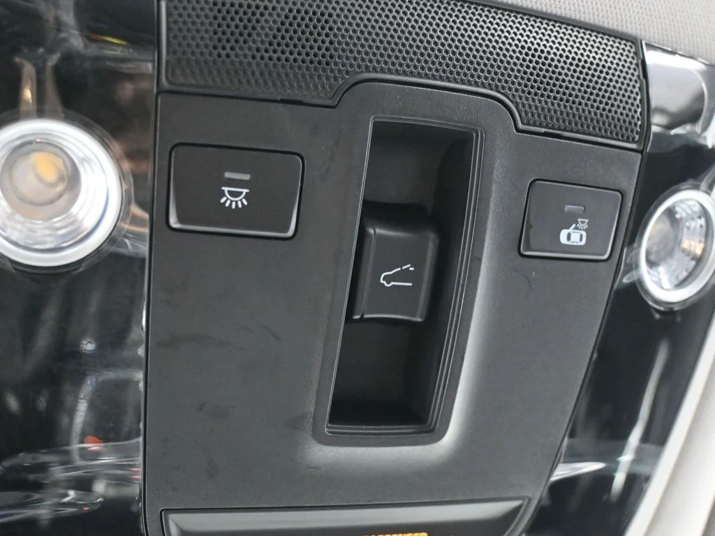Used 2025 Steel Gray Kia EX image 25