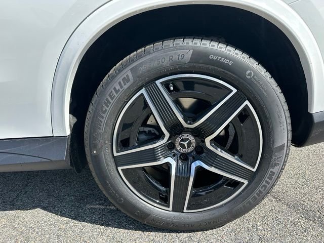 New 2026 Polar White Mercedes-Benz GLC 300 image 10