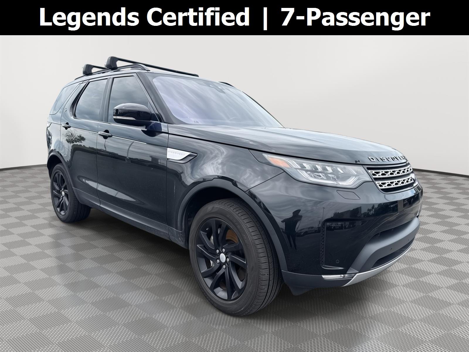 Used 2018 Santorini Black Metallic Land Rover HSE image 1