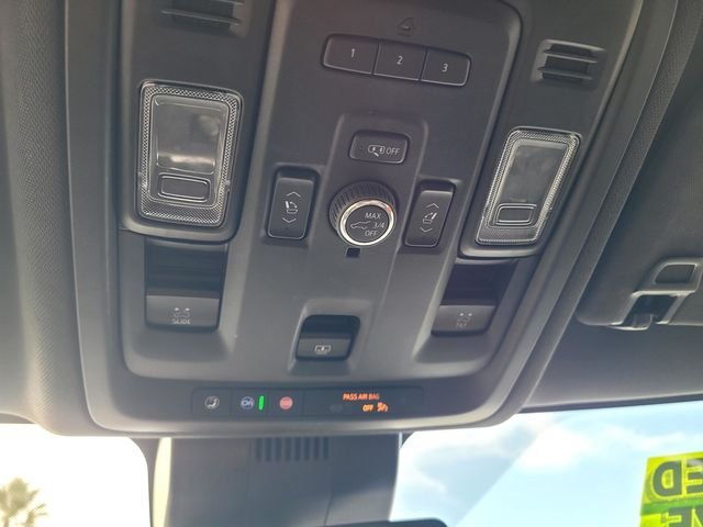 Used 2024 White Chevrolet Z71 image 21