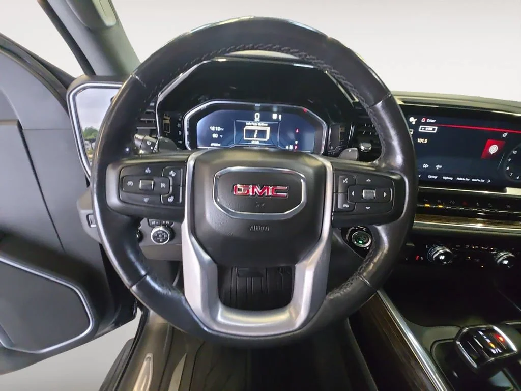 Certified Used 2022 ONYX BLACK GMC Elevation image 13