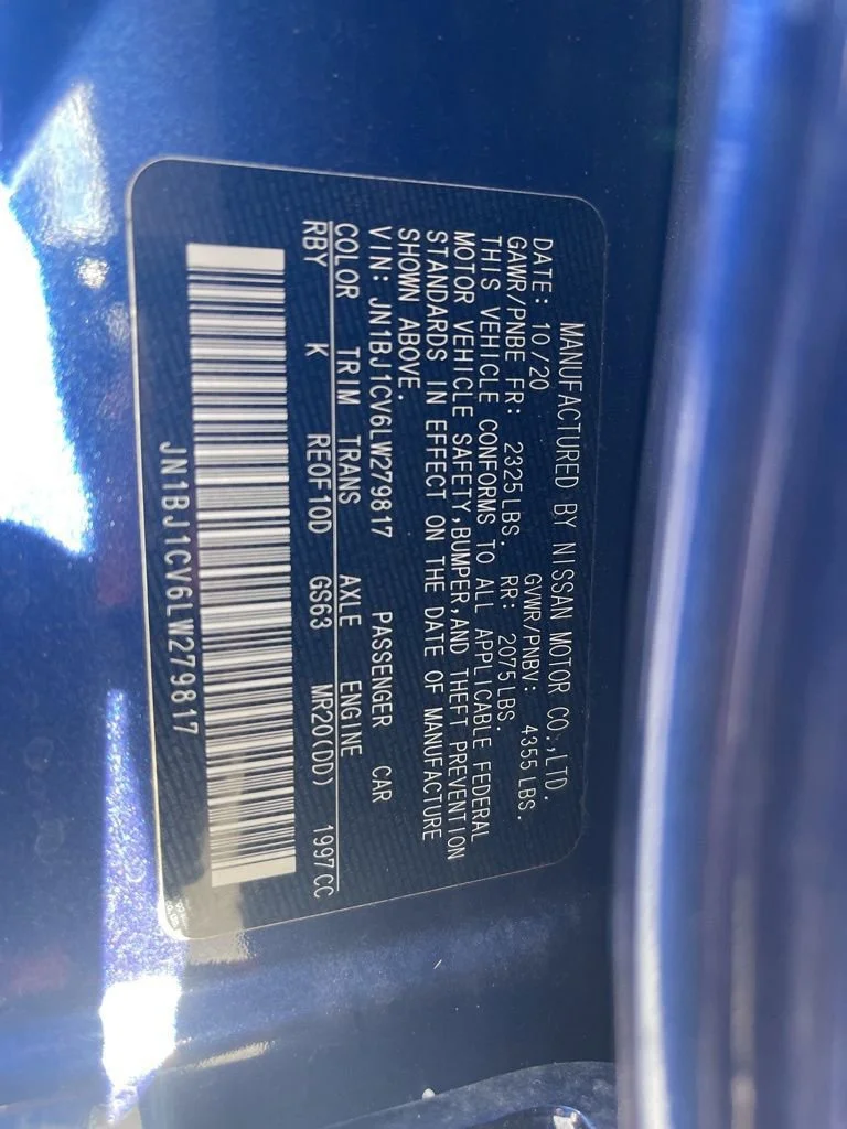 Used 2020 Blue Nissan SL image 36