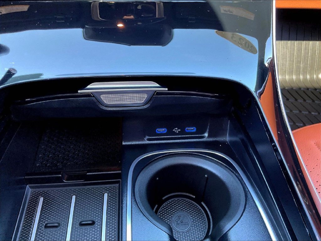 Certified Used 2023 MANUFAKTUR Diamond White Mercedes-Benz S 500 image 18
