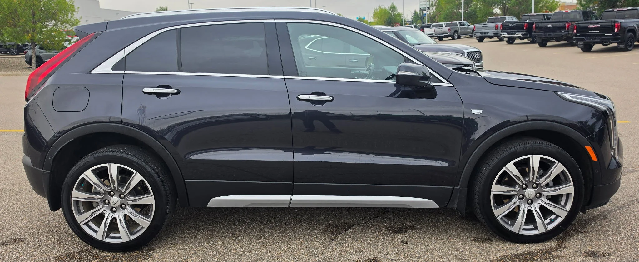 Used 2023 Black Cadillac AWD Premium Luxury Leather Sunroof Nav image 6