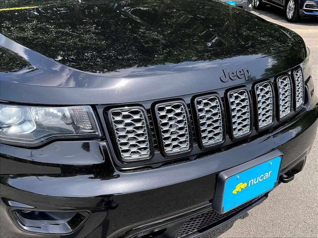 Used 2019 Black Jeep Altitude image 31