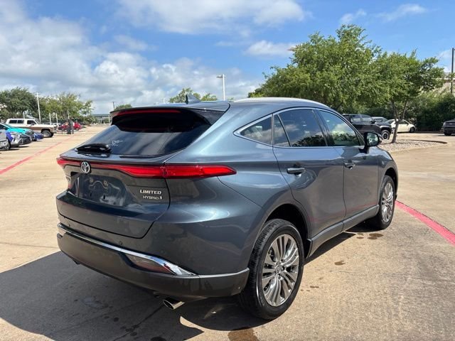 Used 2022 Gray Toyota Limited image 5
