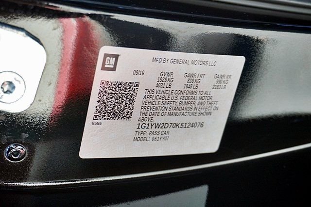 Used 2019 Black Chevrolet Grand Sport image 36