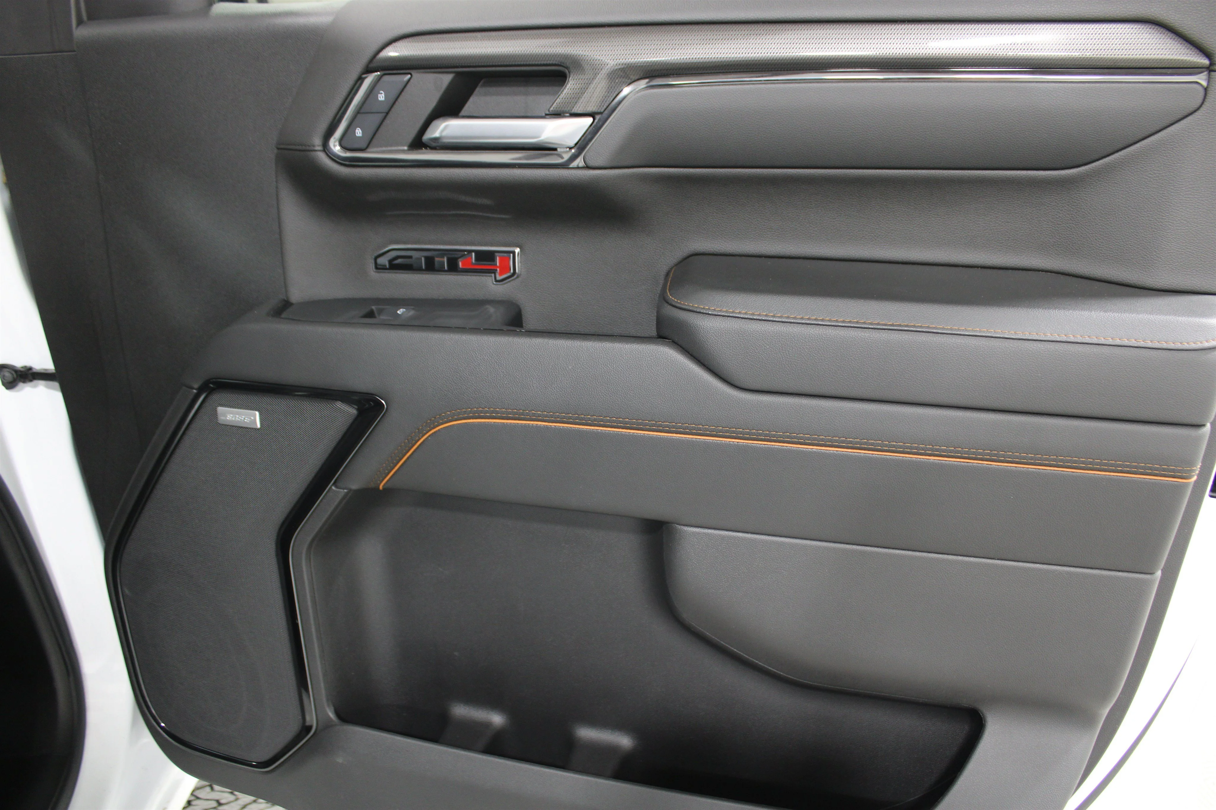 2024 GMC Sierra 1500 AT4 - Photo 25
