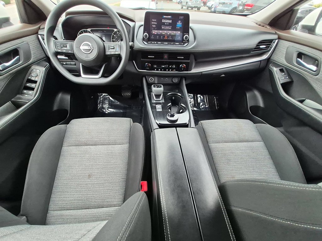 Used 2023 Pearl White TriCoat Nissan SV image 23
