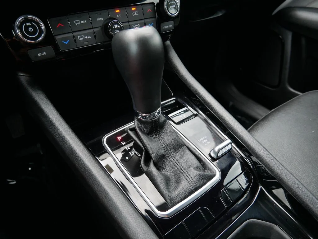 2025 Jeep Compass Limited - Photo 25