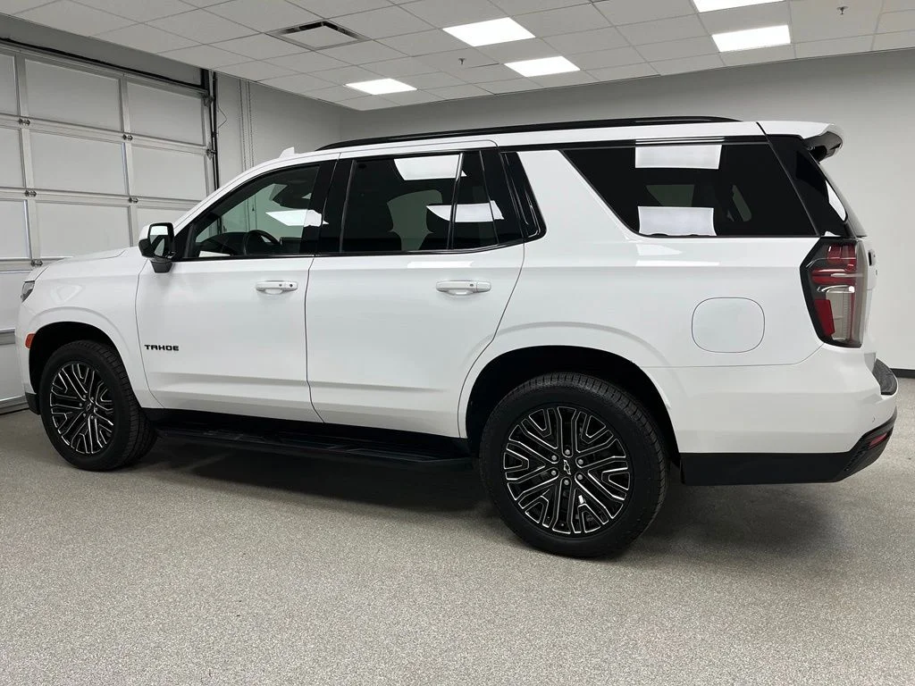 2023 Chevrolet Tahoe RST - Photo 7