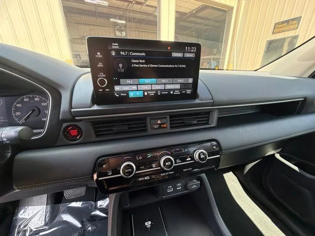 2025 Honda Pilot EX-L - Photo 26