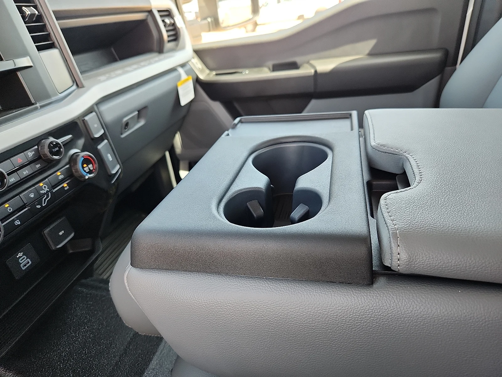 New 2026 Oxford White Ford F-450® XL image 25