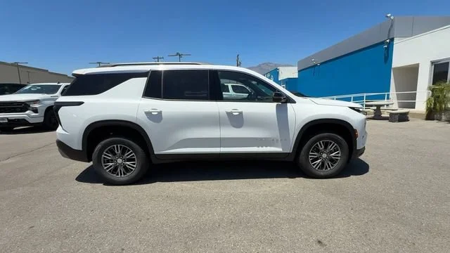 New 2026 Summit White Chevrolet LT image 28