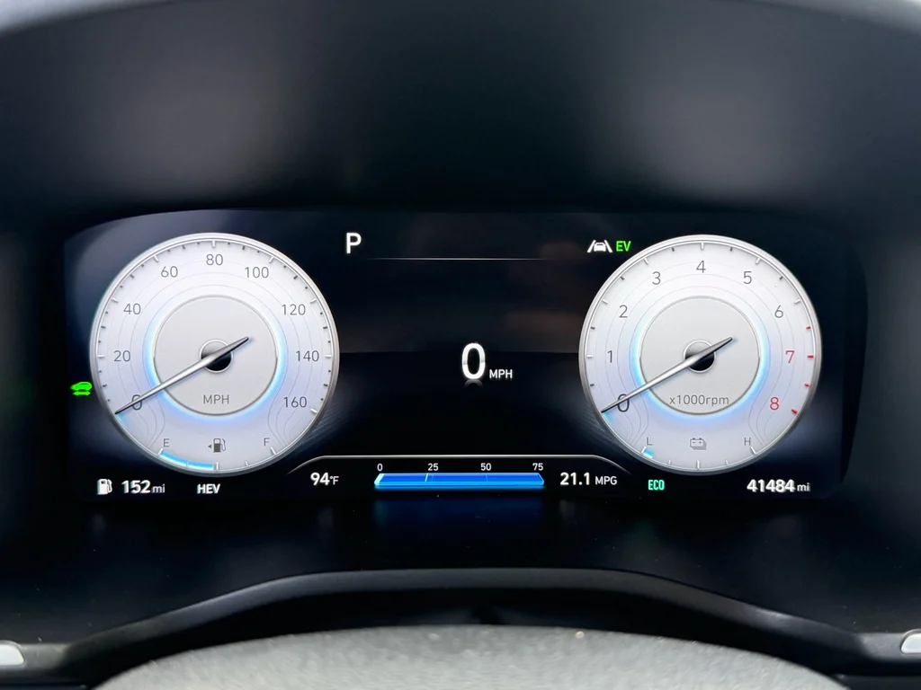 Used 2023 Shimmering Silver Hyundai Limited image 15