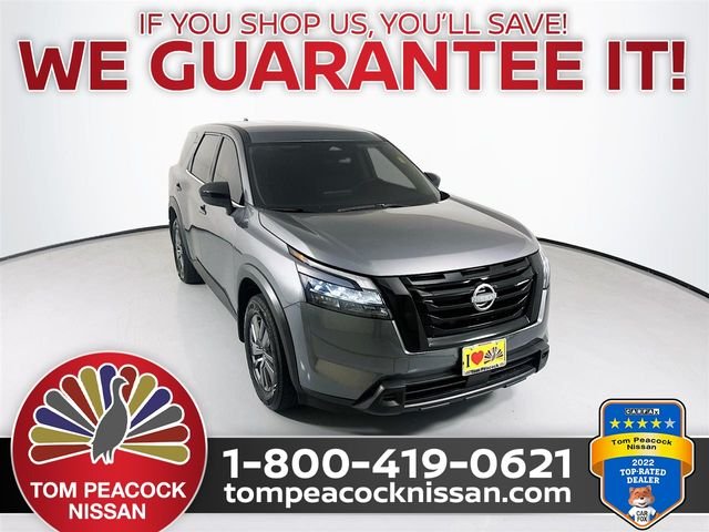 Used 2025 Gray Nissan S image 1