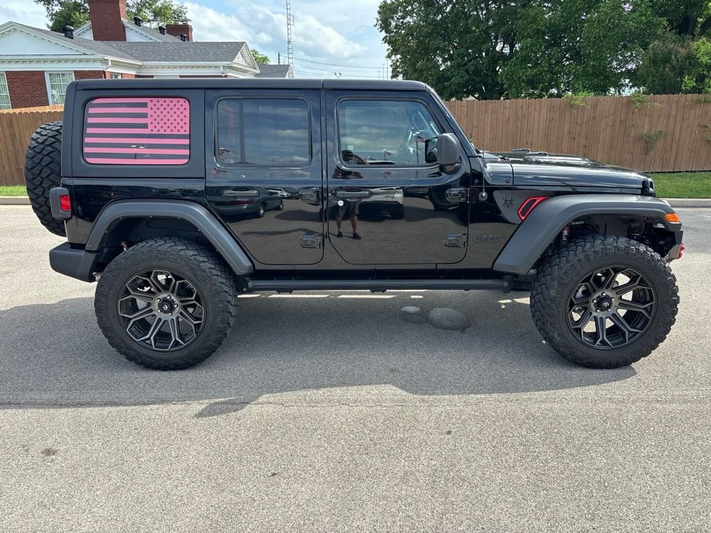 Certified Used 2022 Black Jeep Unlimited Sport S image 3