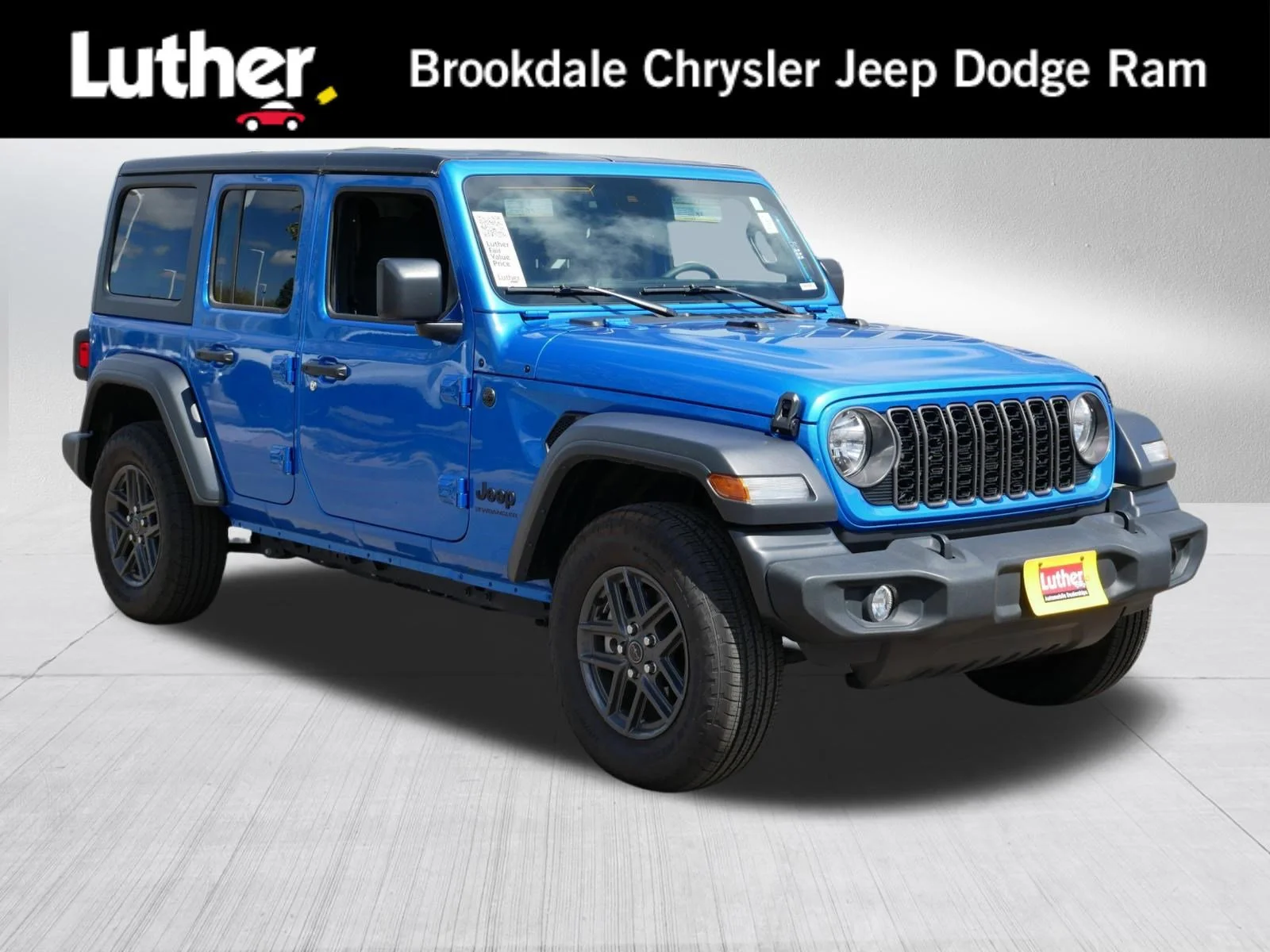 2024 Jeep Wrangler Sport S's photo