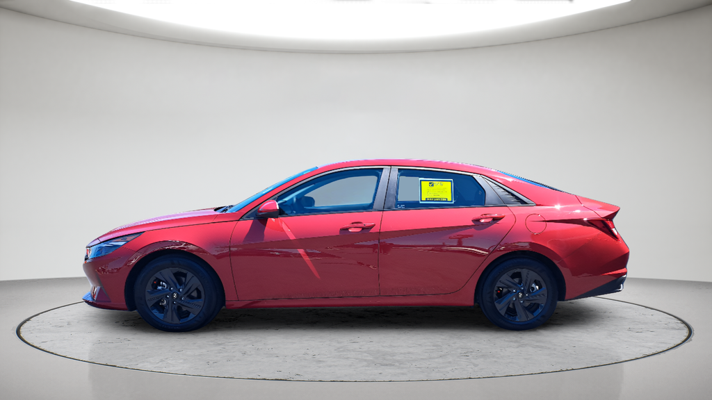 Used 2021 Red Hyundai SEL image 6