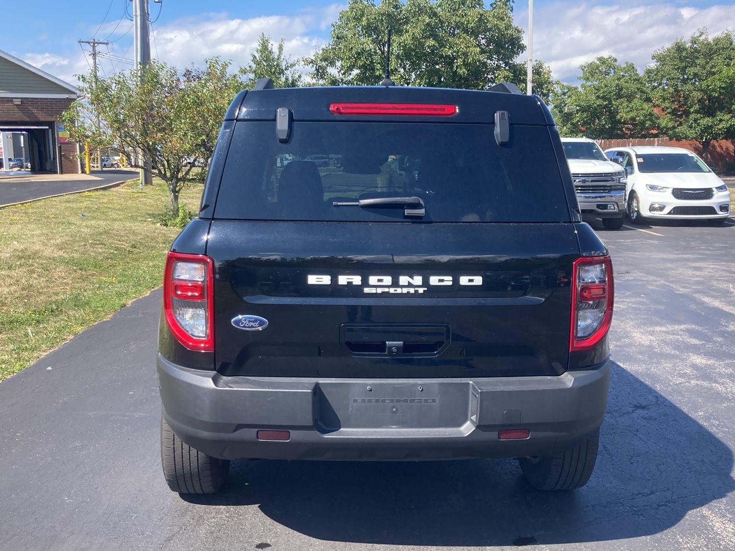 Used 2021 Shadow Black Ford Badlands image 6