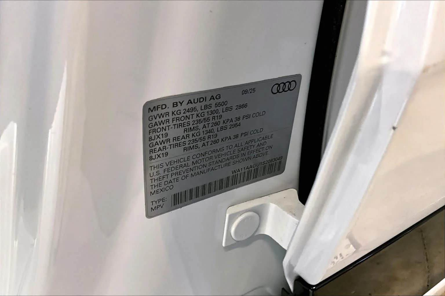 Certified Used 2025 Glacier White Metallic Audi Premium image 34