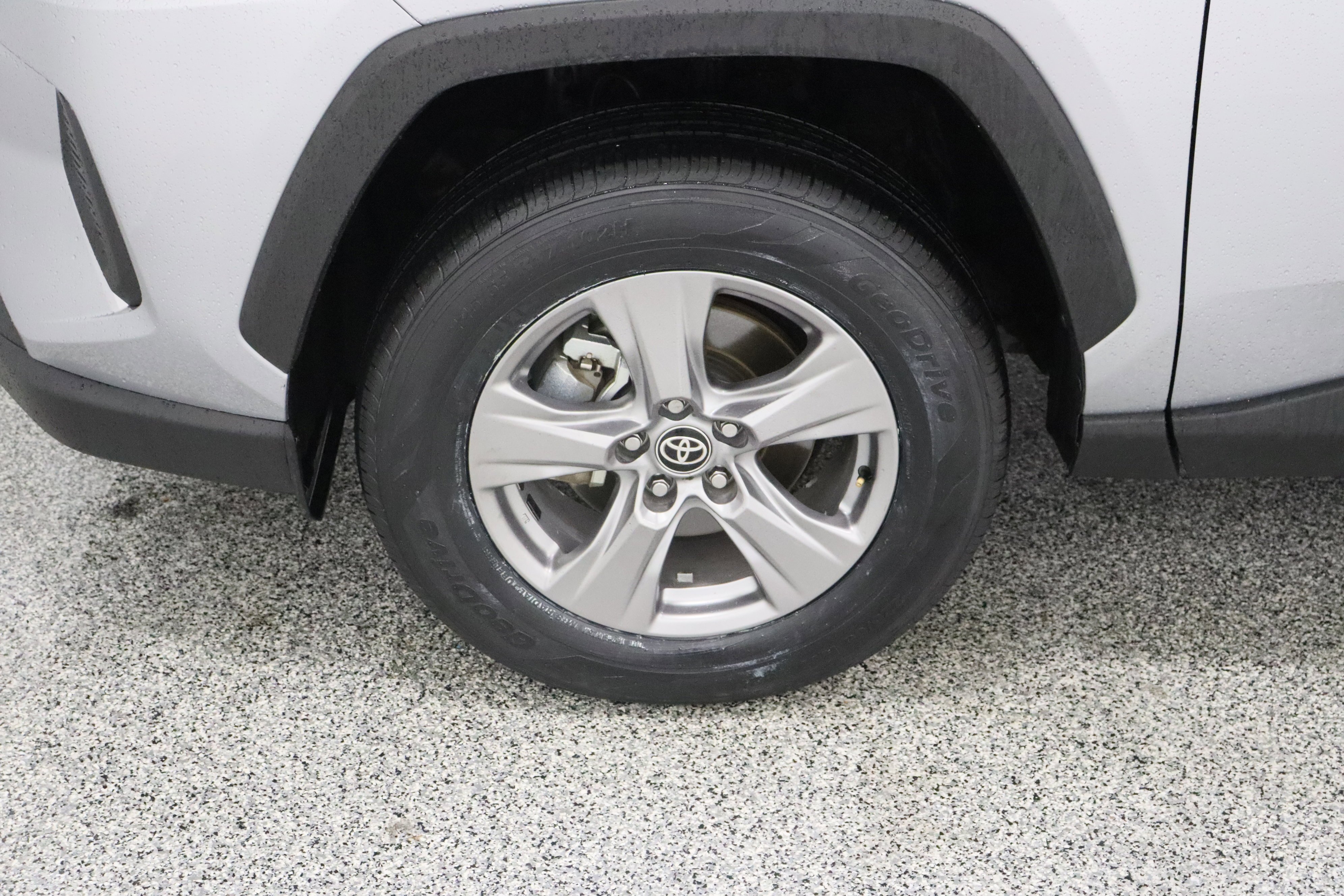 Certified Used 2025 Silver Sky Metallic Toyota XLE 2.5L image 11