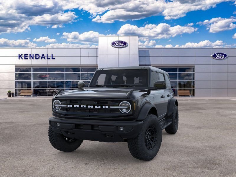New 2026 Black Ford Outer Banks image 2