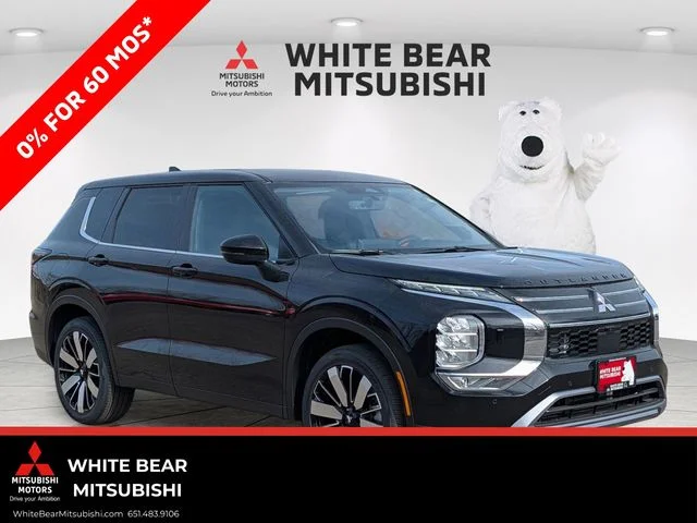 New 2026 Labrador Black Pearl Mitsubishi SE image 1