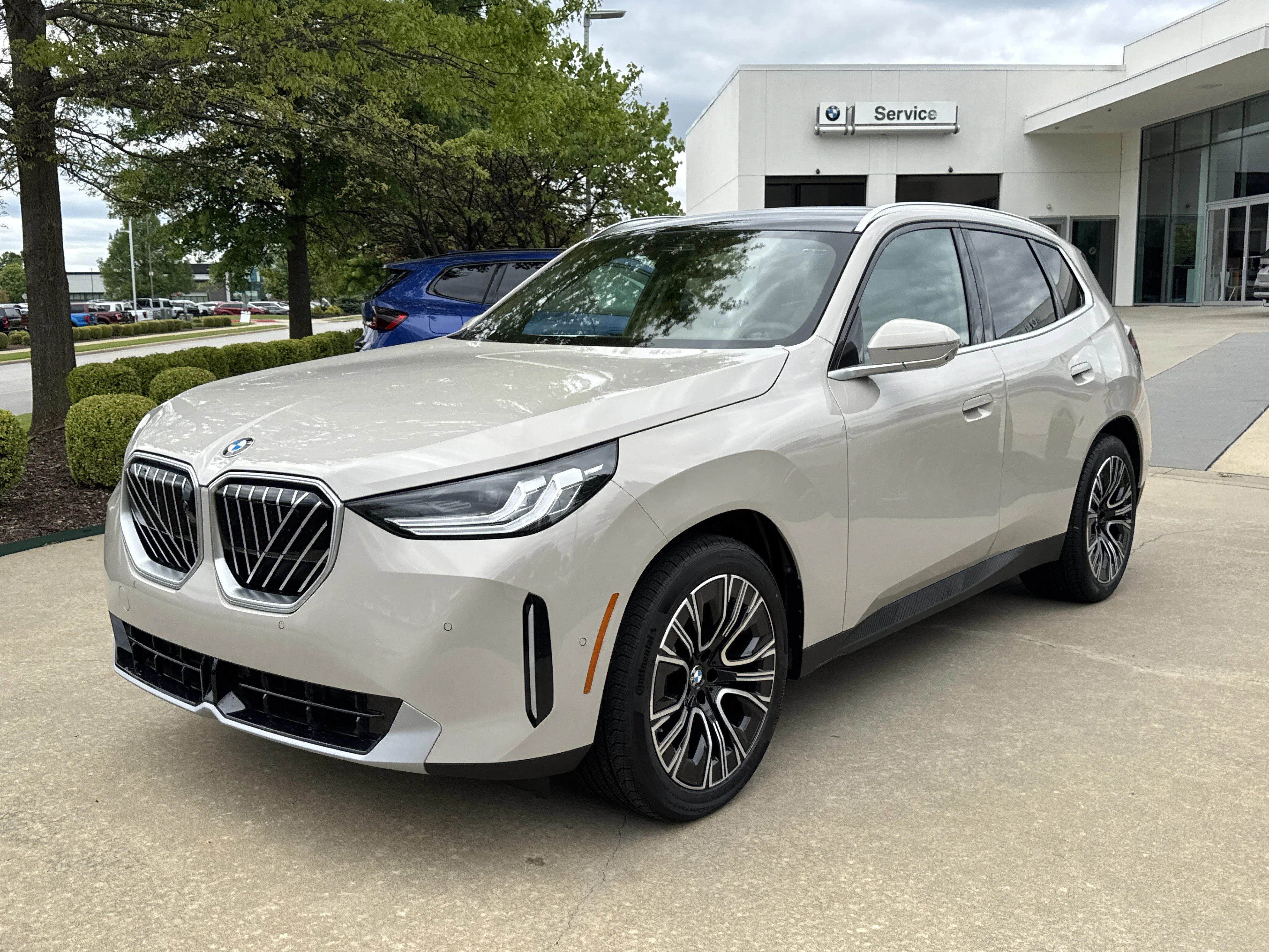 2026 BMW X3 30 XDRIVE's photo