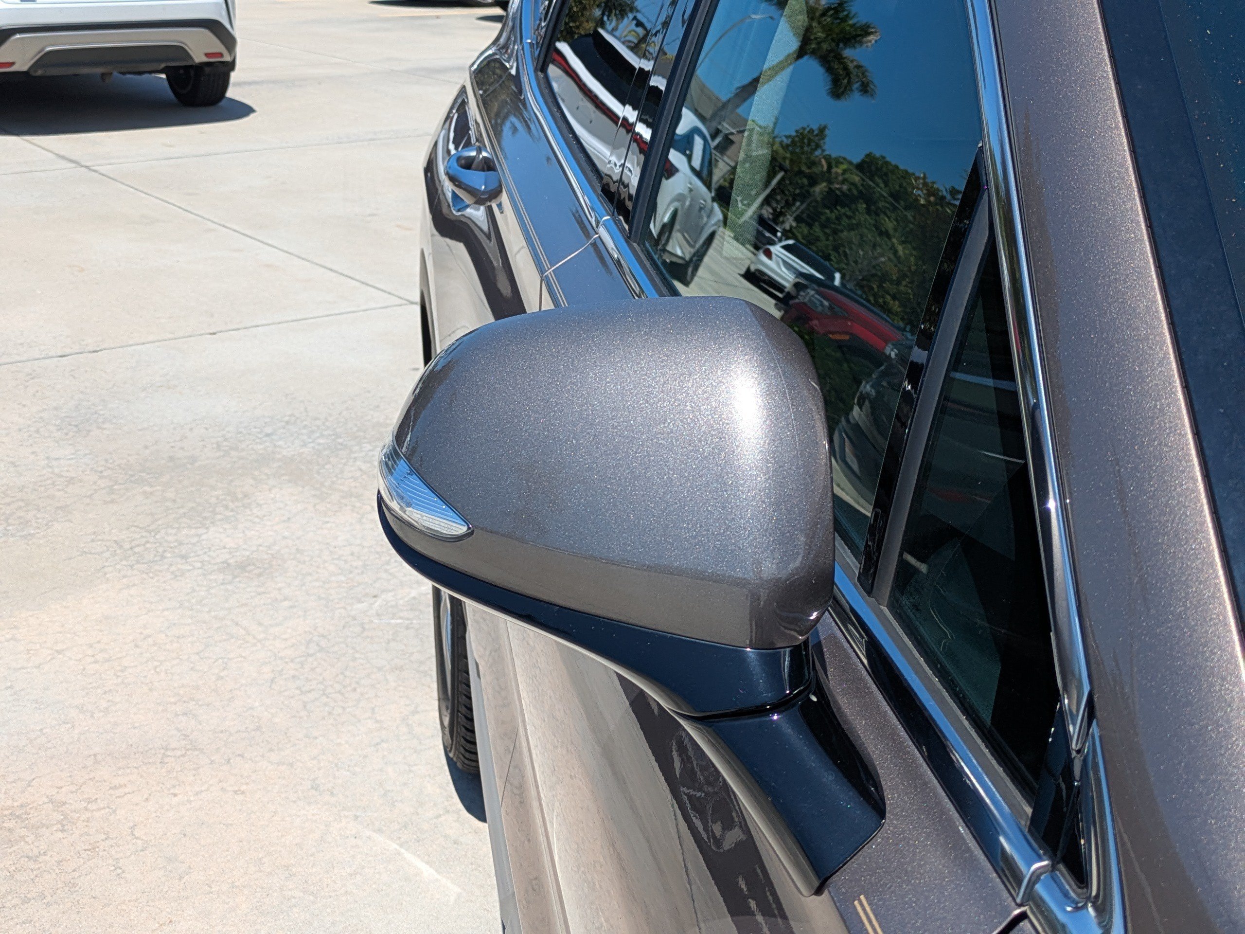 2019 Hyundai Santa Fe Limited - Photo 8