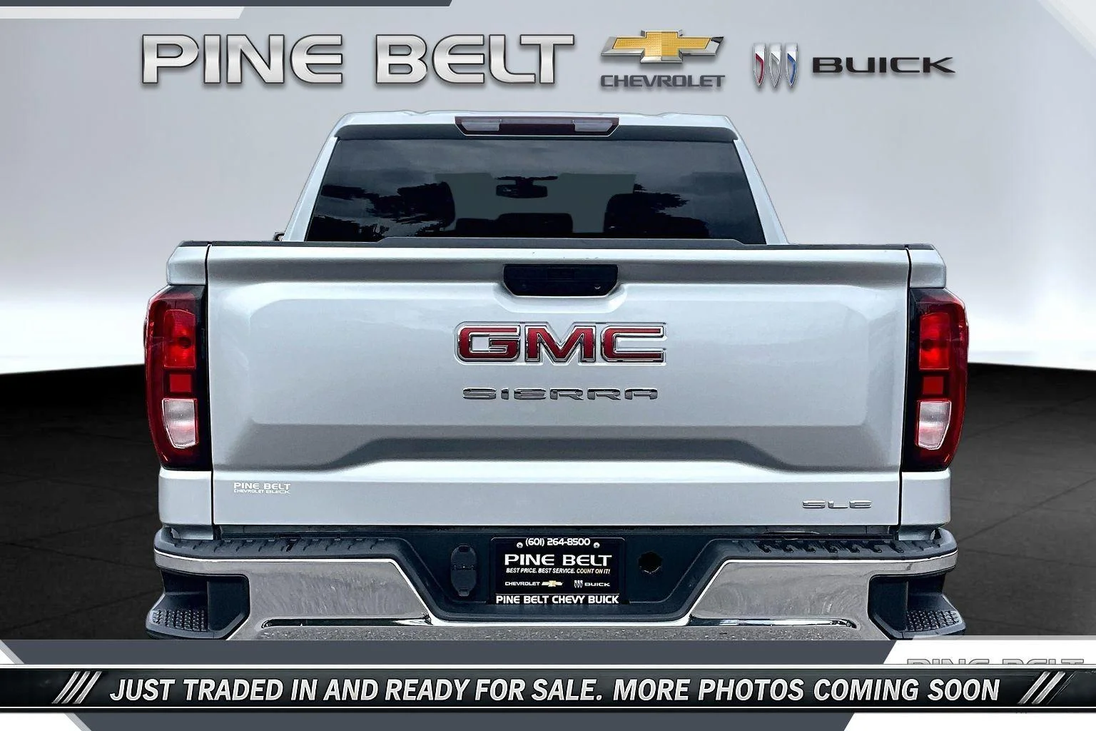Used 2021 Silver GMC SLE image 4