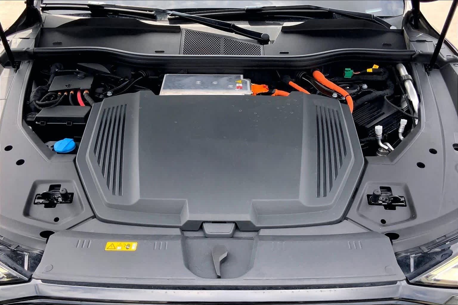 Used 2022 Brilliant Black Audi Premium Plus image 31