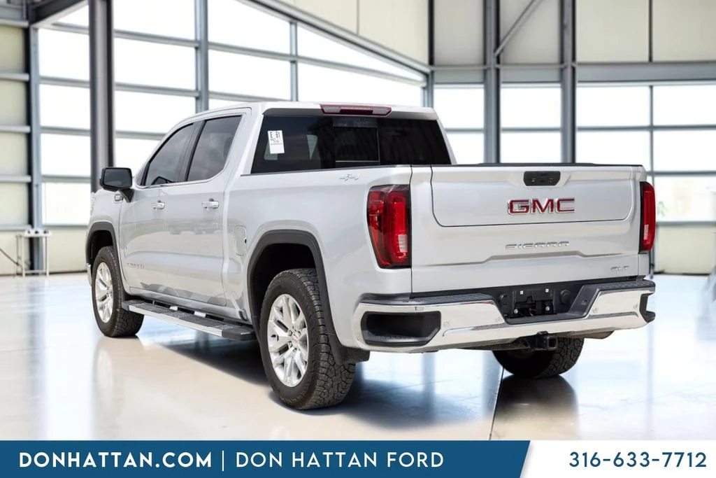 Used 2021 Silver GMC SLT image 23