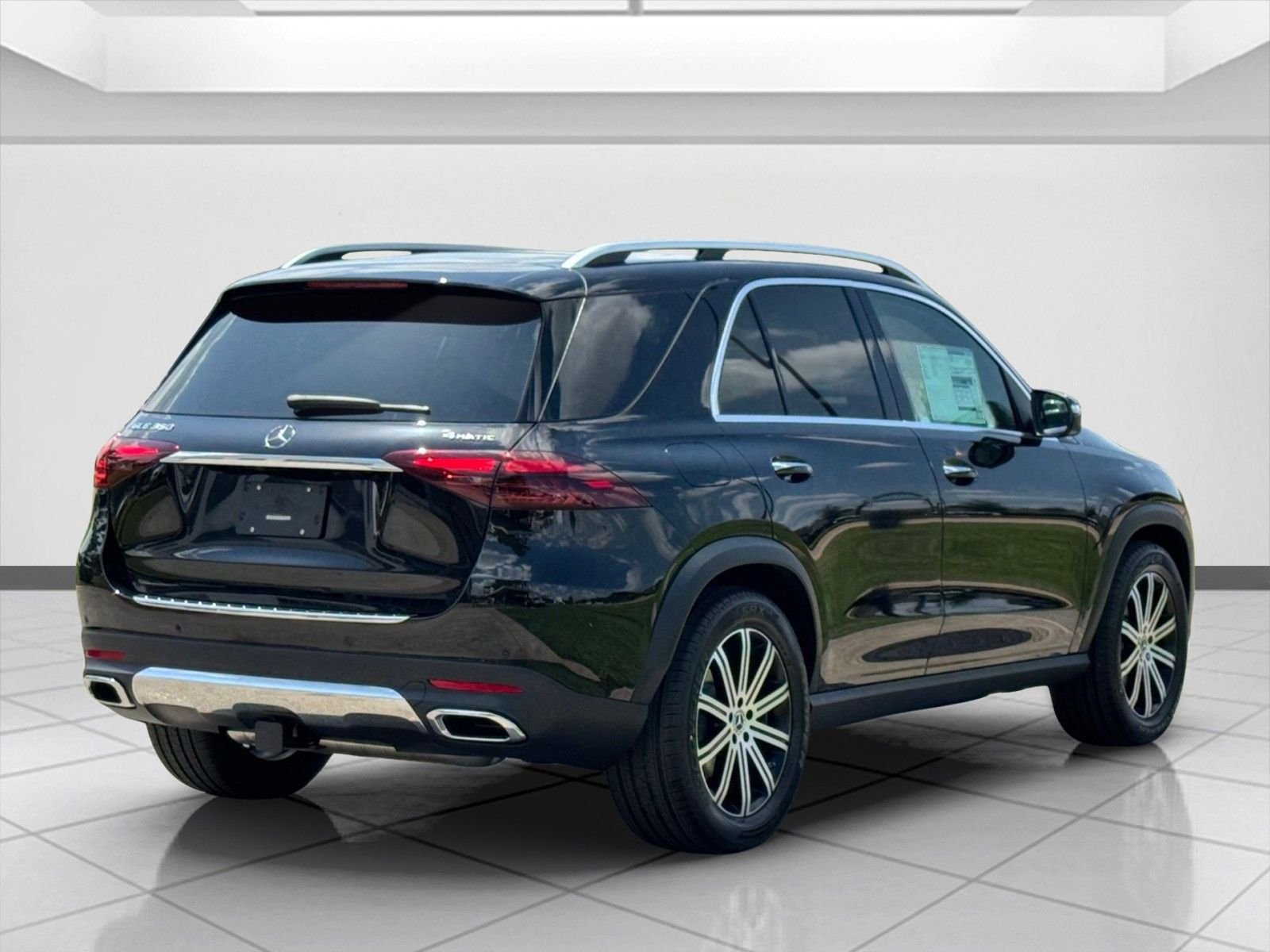New 2026 Obsidian Black Metallic Mercedes-Benz GLE 350 image 3