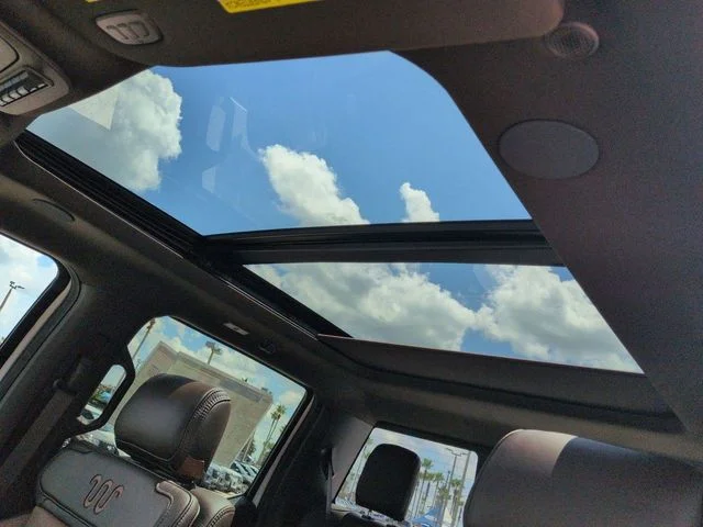 New 2026 Star White Metallic Tri-Coat Ford F-350® King Ranch® image 20