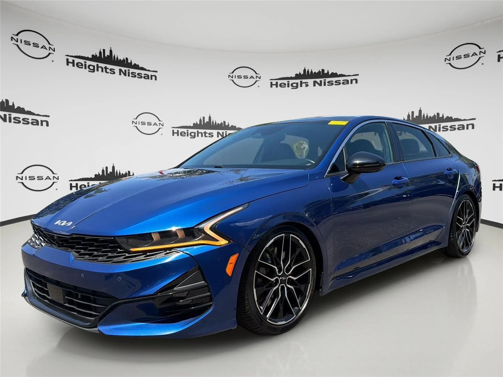 2022 Kia Optima GT FWD's photo