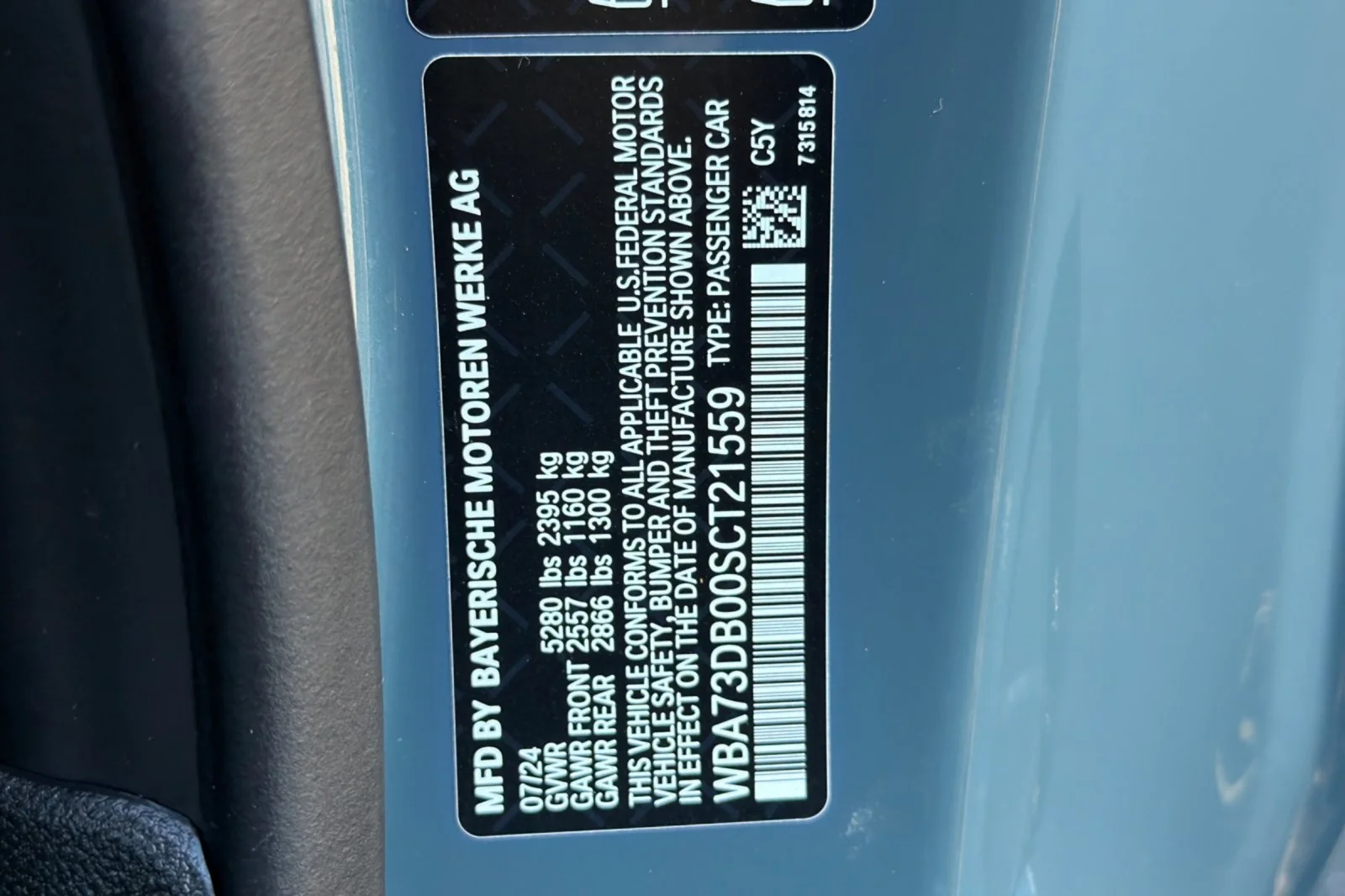 Used 2025 Cape York Green Metallic BMW M440i xDrive image 28
