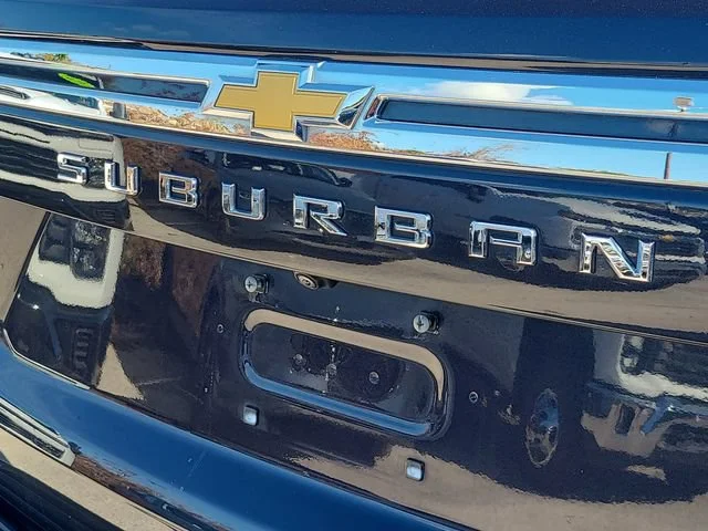 Used 2024 Dark Ash Metallic Chevrolet Premier image 9