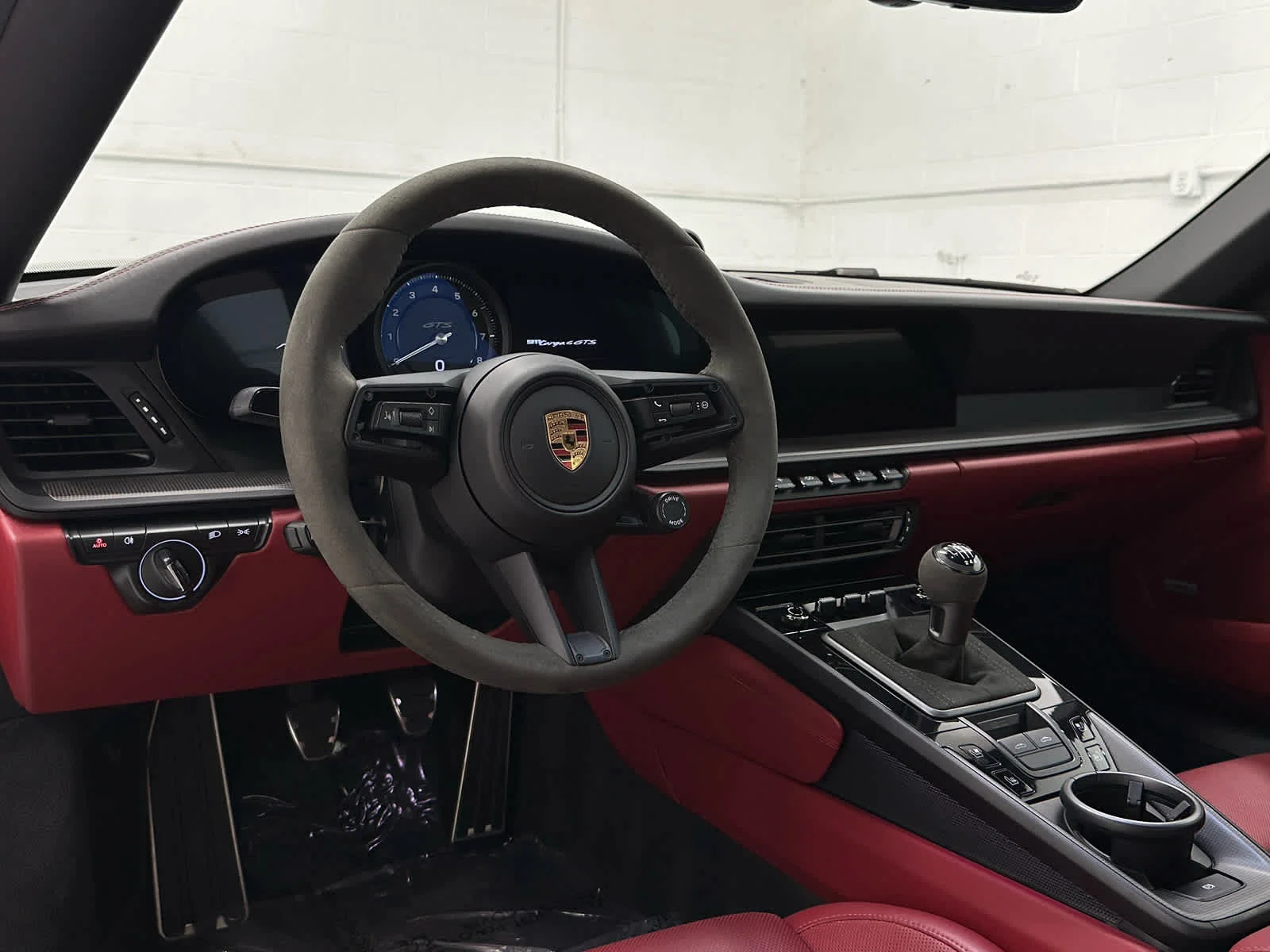 2022 Porsche 911 GTS - Photo 17